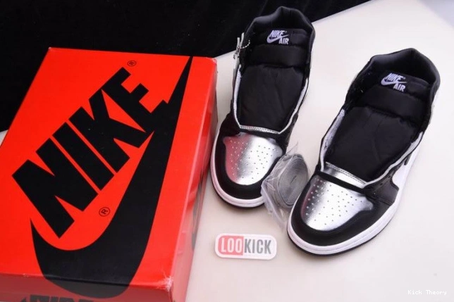 Kicktheory OG SILVER AIR JORDAN TOE 1 HIGH WMNS CD0461-001 0707